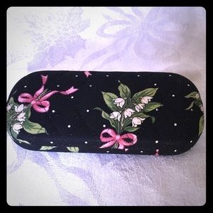 Vera Bradley “New Hope” black floral glasses case